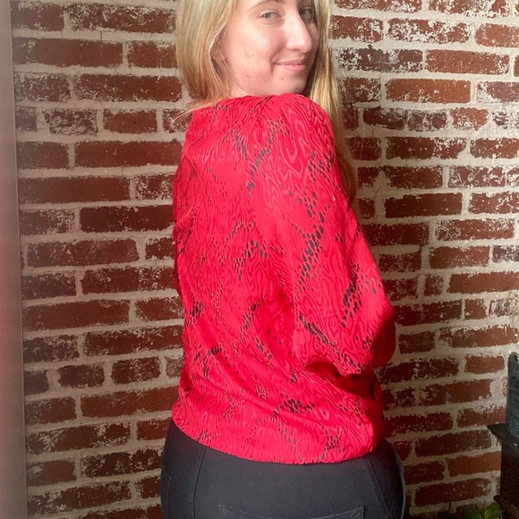 Vintage Liz Roberts red & black blouse - Picture 3 of 9